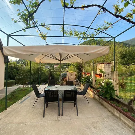 Apartmani Markovic Tivat Exterior photo